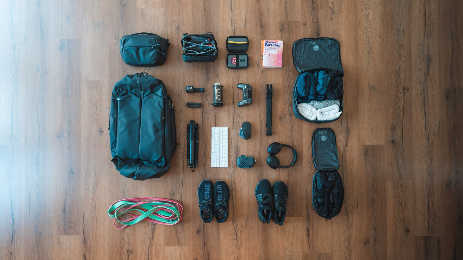 The gear I’m travelling the world with - Peak Design Travel Duffelpack 65L